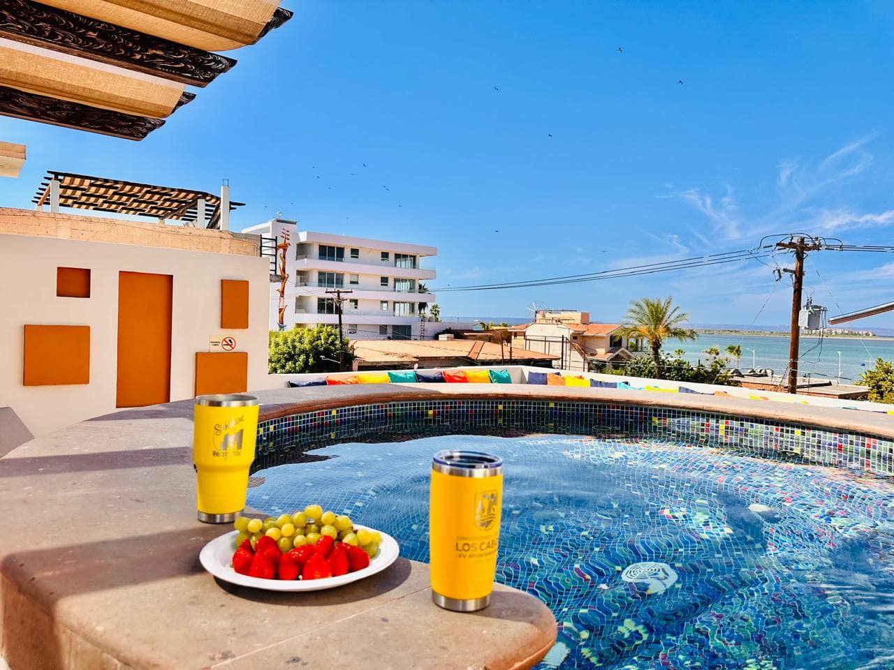 CASA EN VENTA EN LA PAZ, CONDOS MALECON, ESTERITO - 1