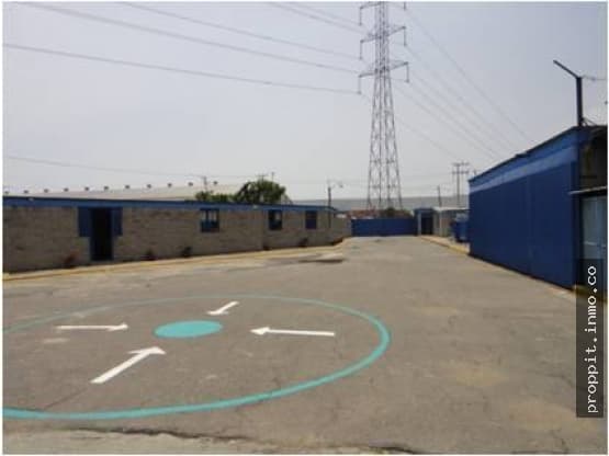 Terreno Comercial e Industrial en Venta Tultitlan - 1