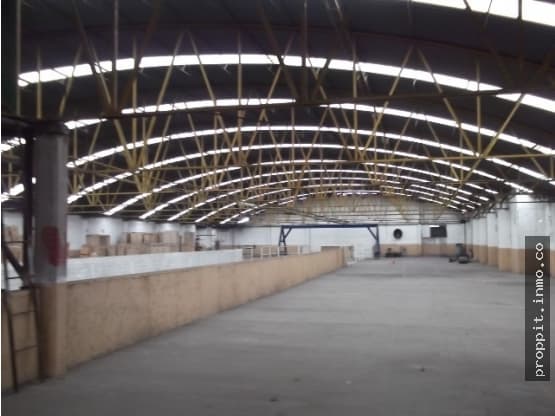 Bodega en venta san Juan Ixhuatepec Tlalnepantla - 1