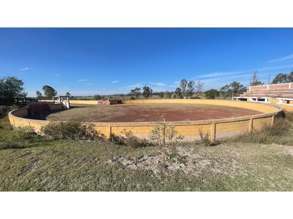RANCHO PRODUCTIVO CON LIENZO CHARRO LISTO PARA GENERAR INGRESOS - 1