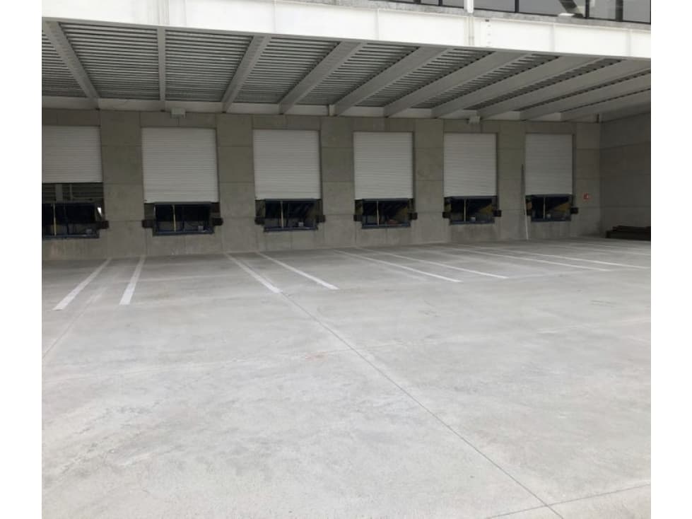 RENTA NAVE EN TULTEPEC 4,823 m2 - 1