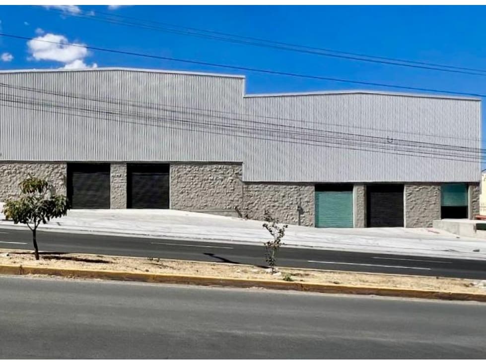 RENTA NAVE INDUSTRIAL Av. México, SJR 1,000 m², Andén y Luz Trifásica - 1