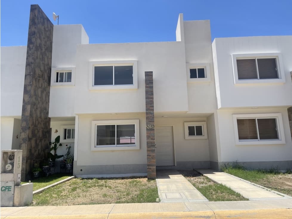 CASA EN VENTA EN SAN JUAN DEL RIO QUERETARO - 1