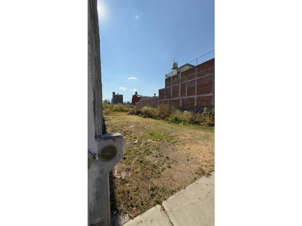 Terreno en Venta Fraccionamiento Casas de Altos Zamora - 1