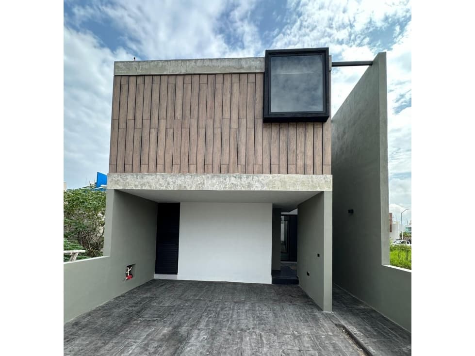 Casa en venta en fraccionamiento Bonaterra - 1