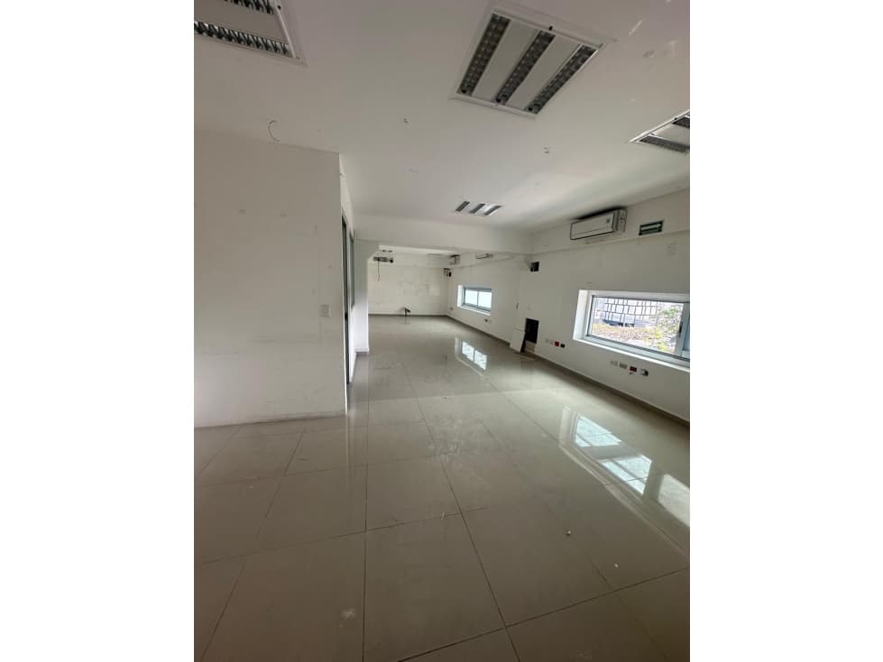 Oficina en renta en Av. Bonampak 452 m2 - 1