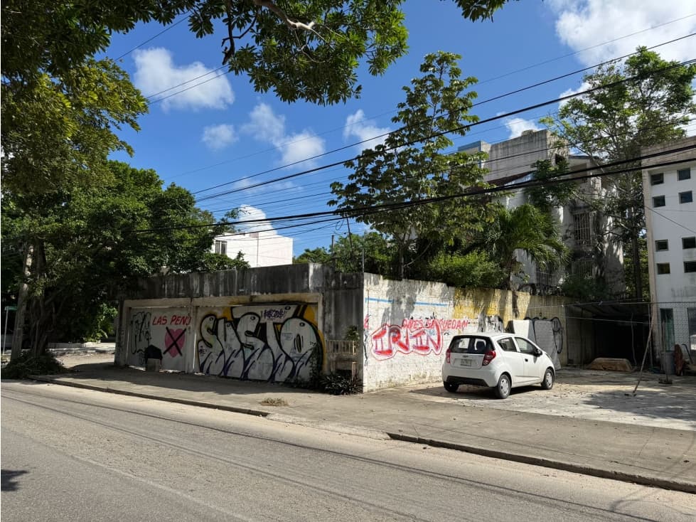 se vende edificio av chichen cancun alberca olimpica comercial - 1