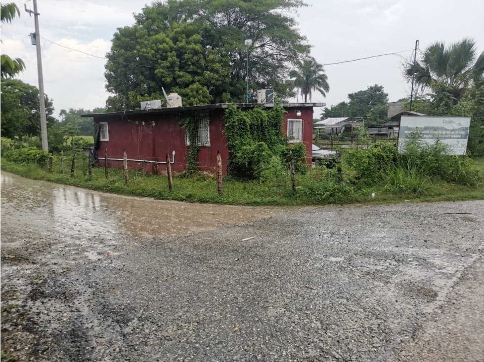 VENTA - Casa y Terreno Matillas, Centro Tabasco - 1