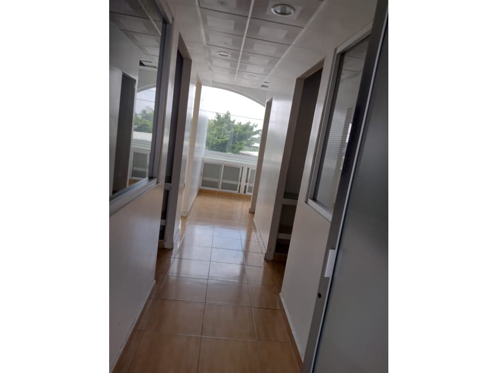 RENTA Local 16 Plaza Terranova - 1