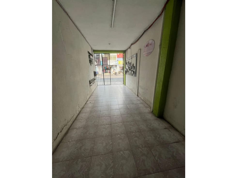 EN RENTA OFICINA U CONSULTORIO SOBRE MENDEZ - 1