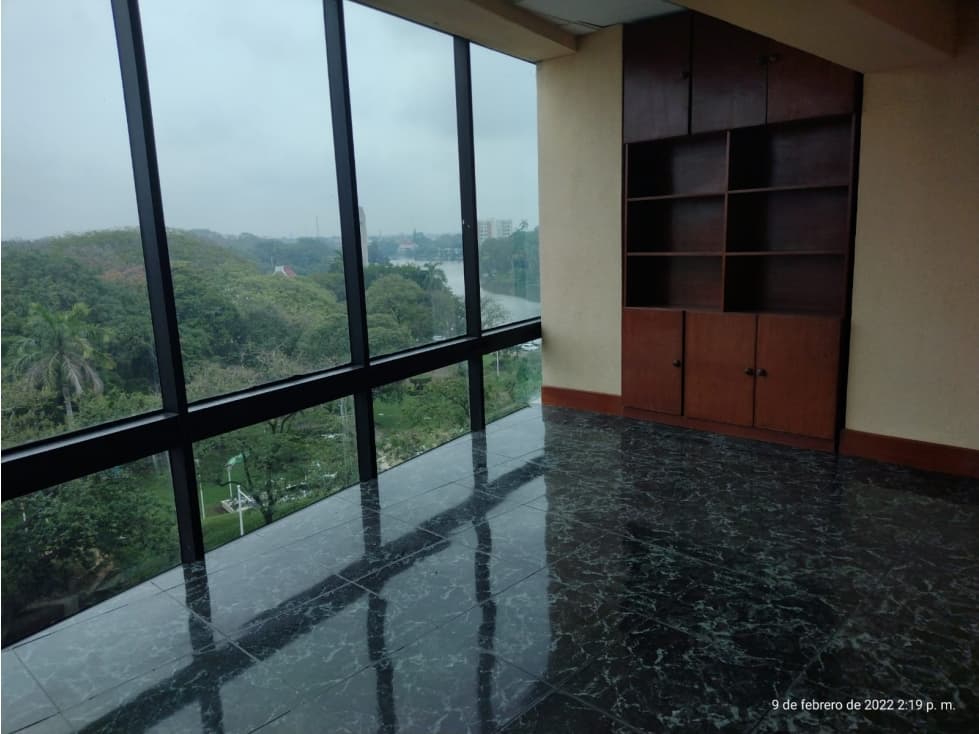 RENTA - Oficinas Torre Empresarial 804 - 1