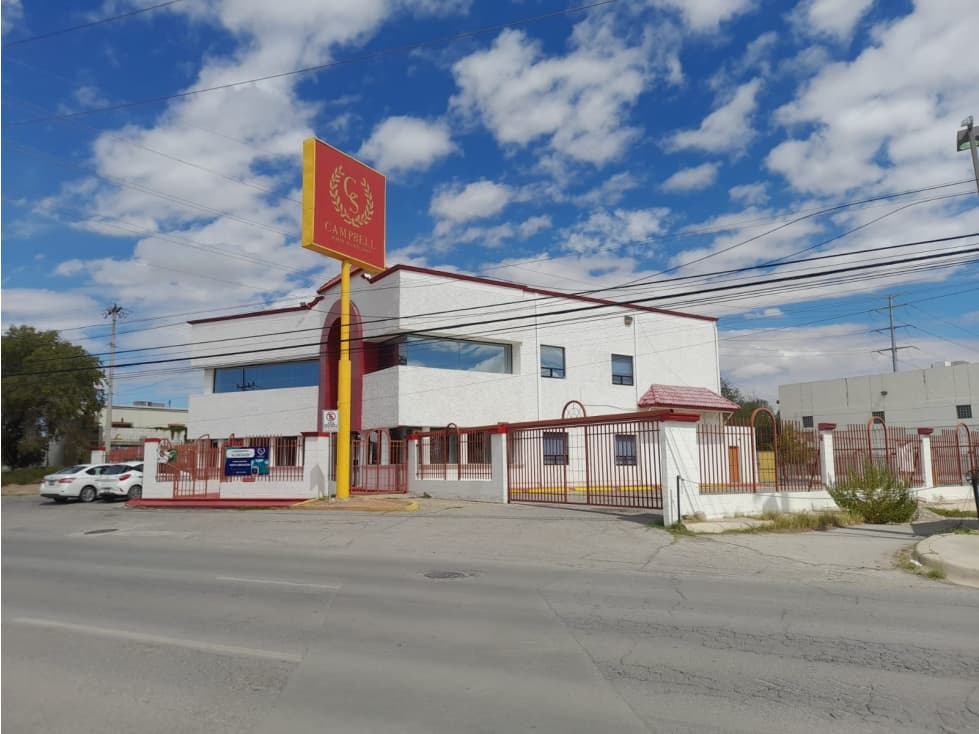 EDIFICIO EN RENTA DE 588 M2 EN AVE TOMAS FERNANDEZ CON SALONES - 1