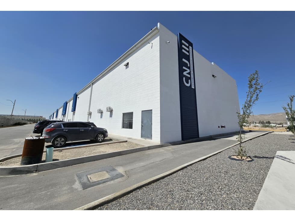 Bodega Industrial de 826 metros a estrenar en Cd. Juárez Chihuahua - 1