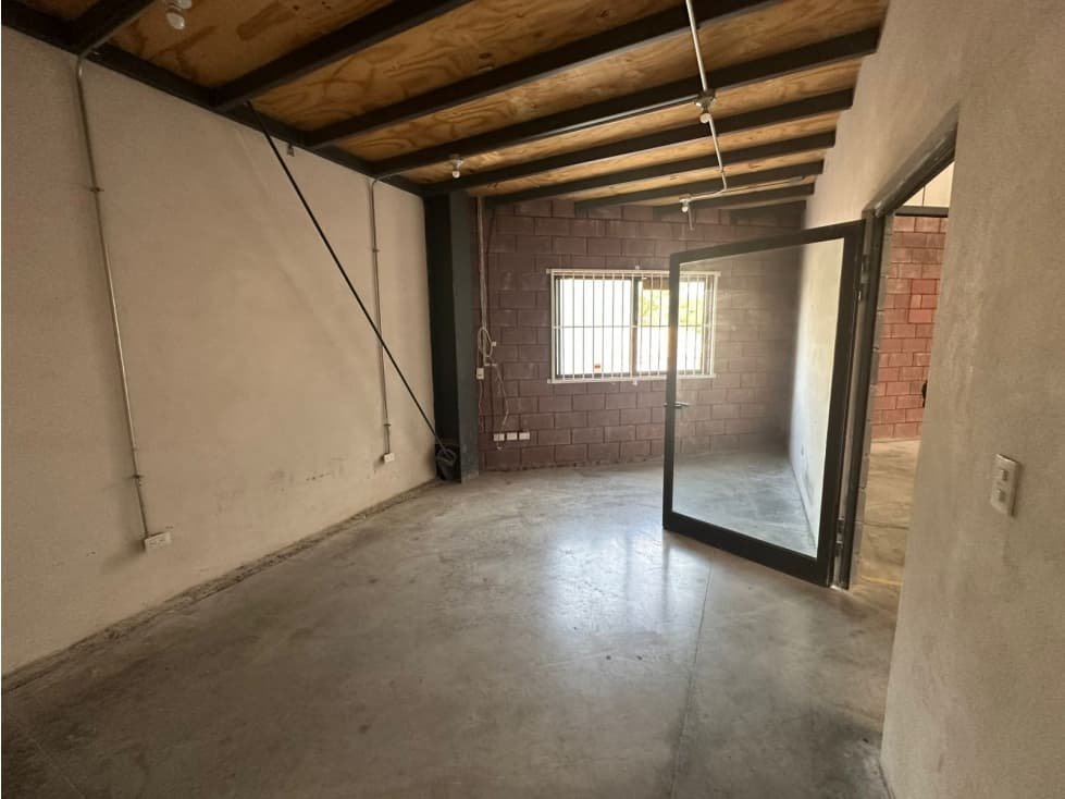 Nave Industrial en Renta, El Obispo, Santa Catarina, N. L. - 1