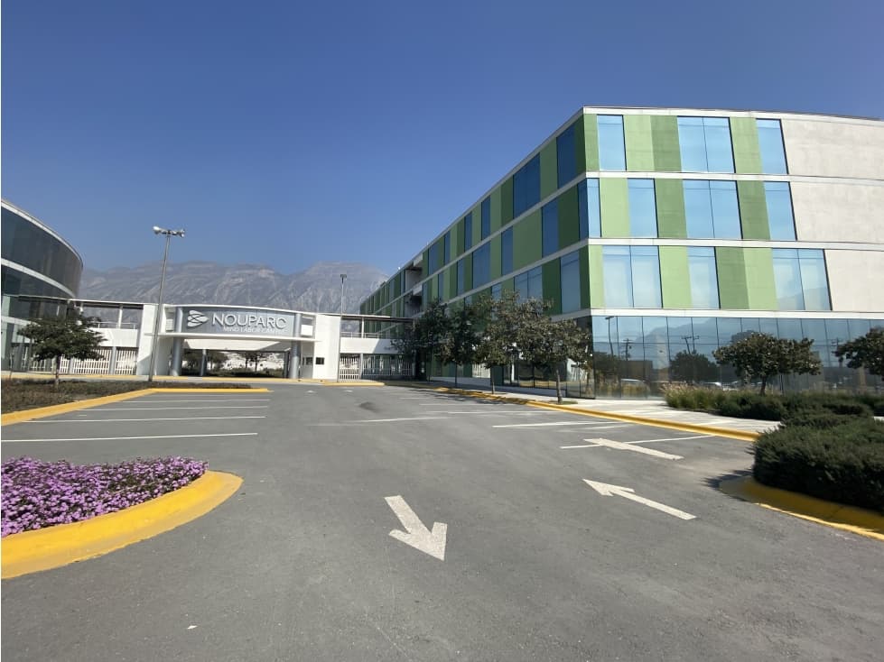 Oficinas en Renta en Santa Catarina - 1
