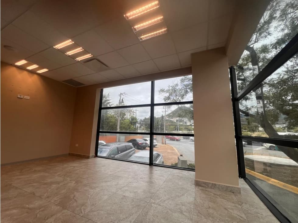 Oficinas en Renta Carretera Nacional - 1