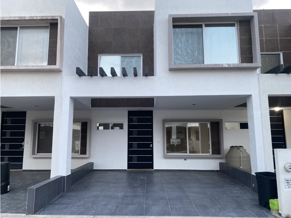Casa en Renta Jardines del Sur IV, Cancún, Q.Roo - 1
