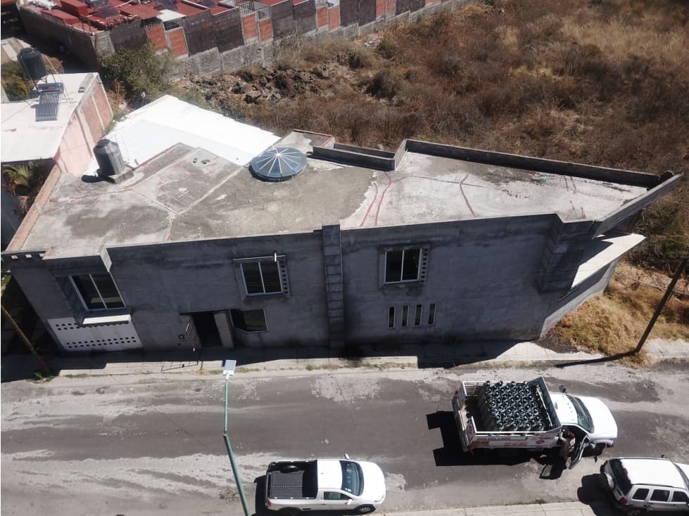 SE REMATA CASA GRANDE EN FRACC ARIO 1815, MORELIA - 1