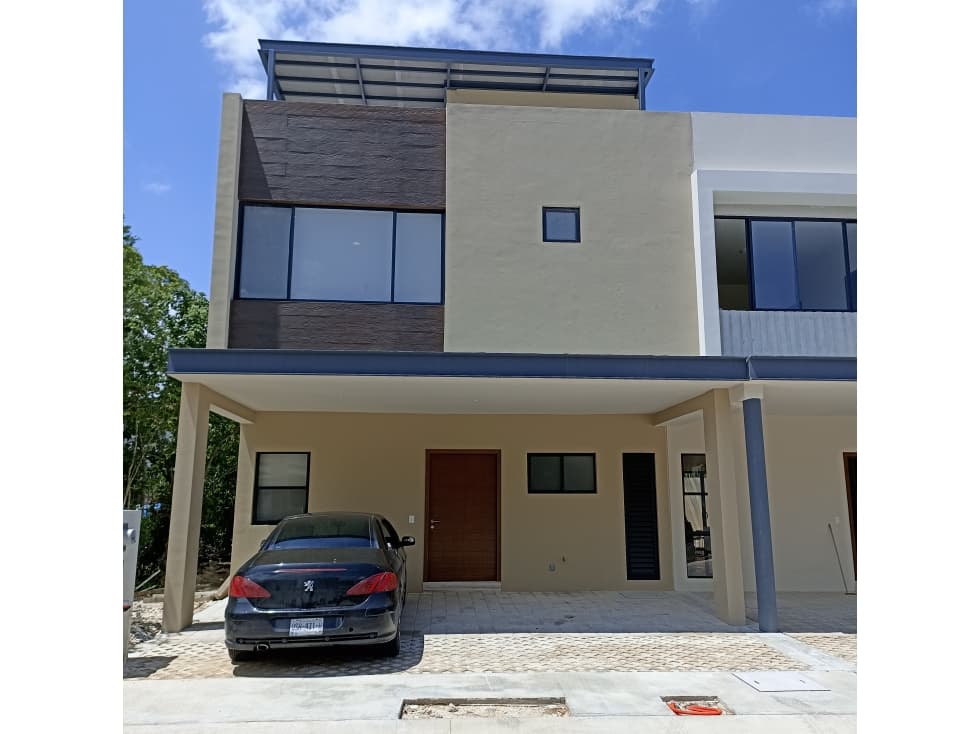 CASA EN VENTA EN ARBOLADA RESIDENCIAL EN CANCÚN - 1