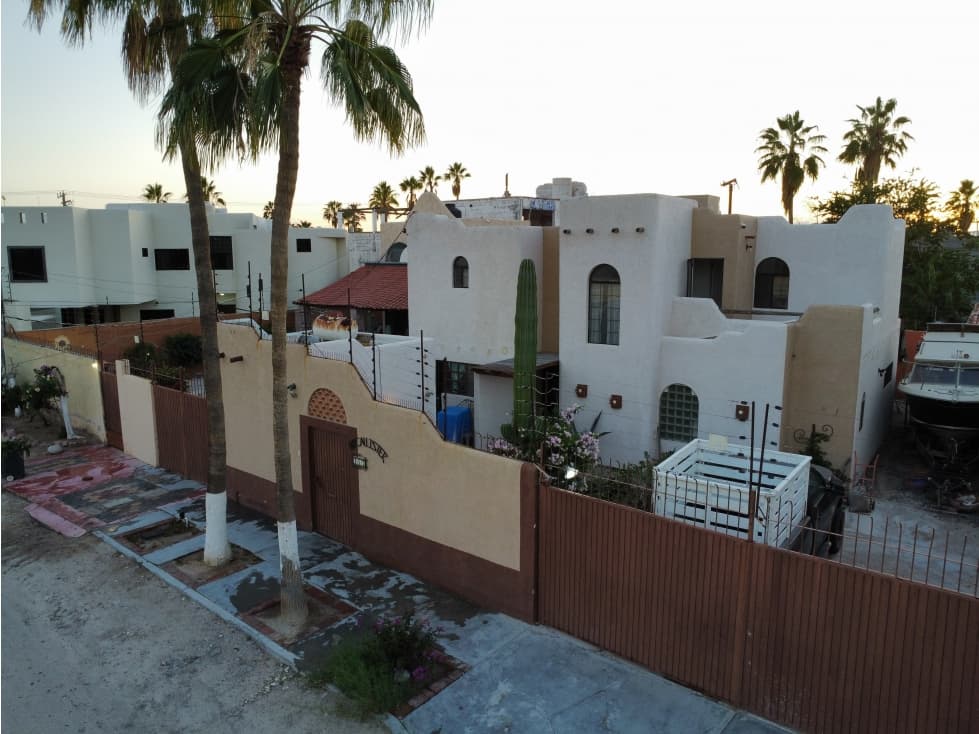 CASA EN VENTA LA POSADA-LA PAZ BCS - 1