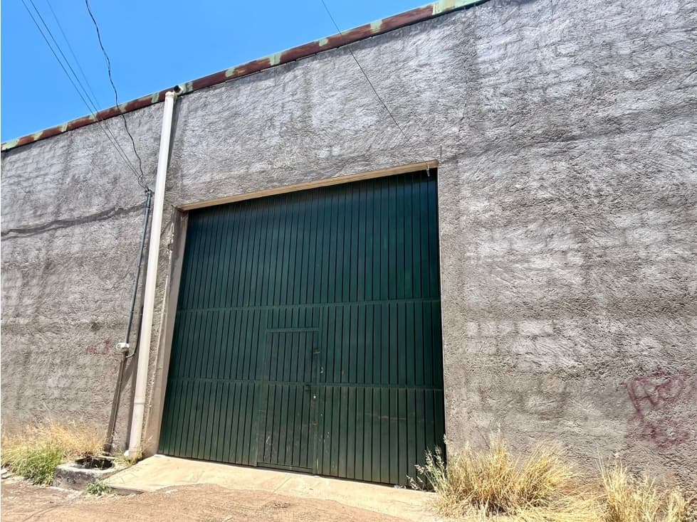 Bodega en renta sobre corredor FINSA - 1