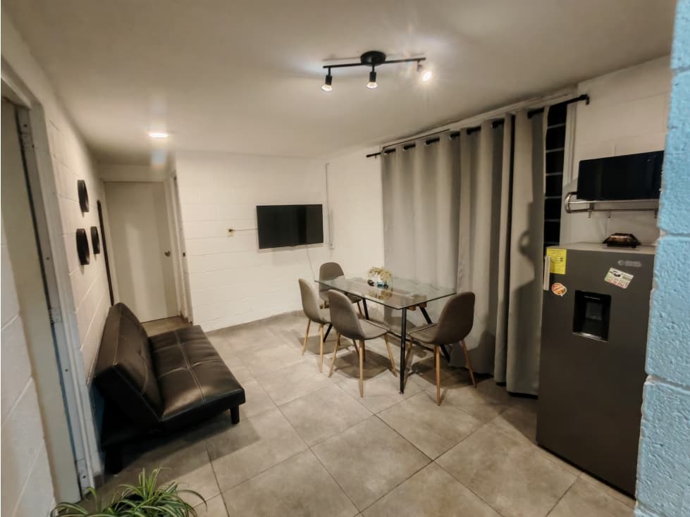 Renta casa amueblada de un nivel en la pradera el Marques - 1