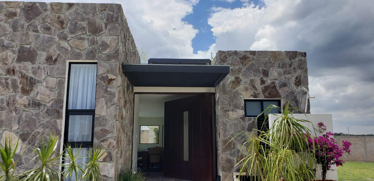 Casa En Venta De Un Nivel En Atlixco Metepec Ideal Para Fin De Semana - 1