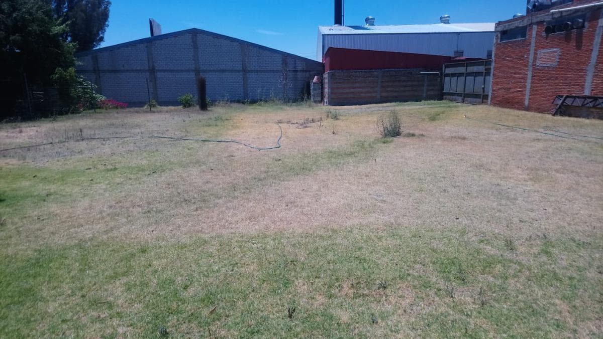 Terreno En Venta Cerca De Calzada Zavaleta, 5 minutos Angelopolis - 1