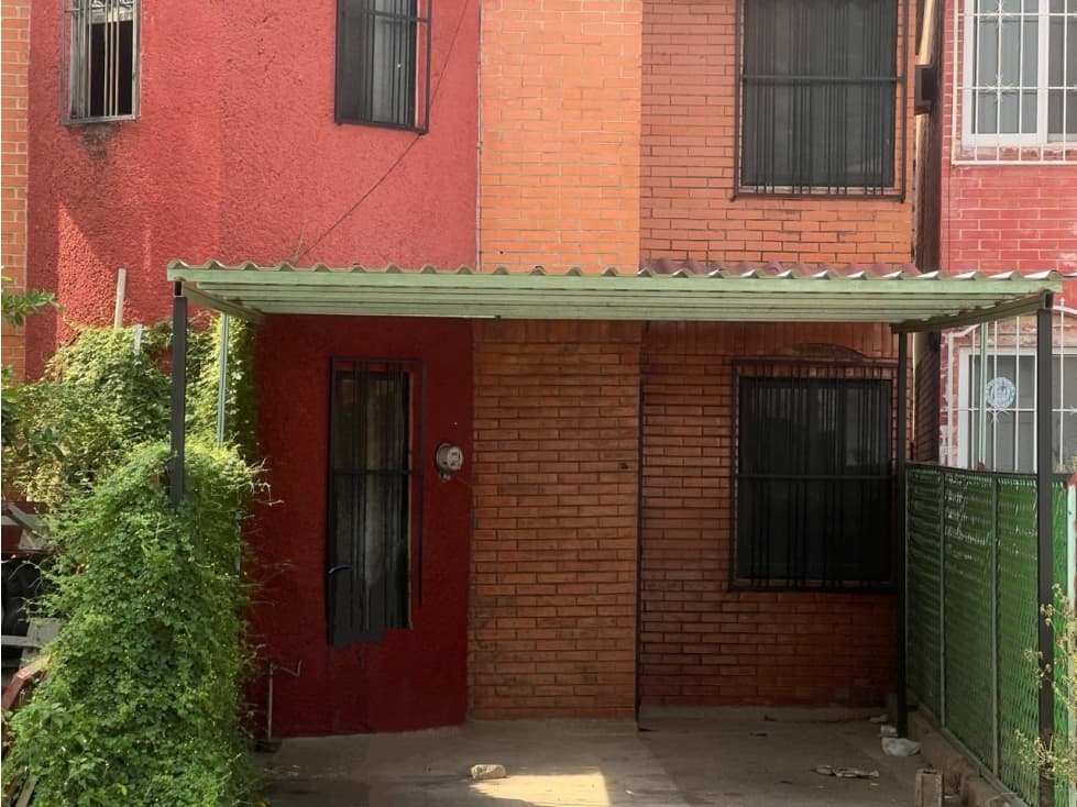 CASA EN VENTA EN EL COLOSIO - 1