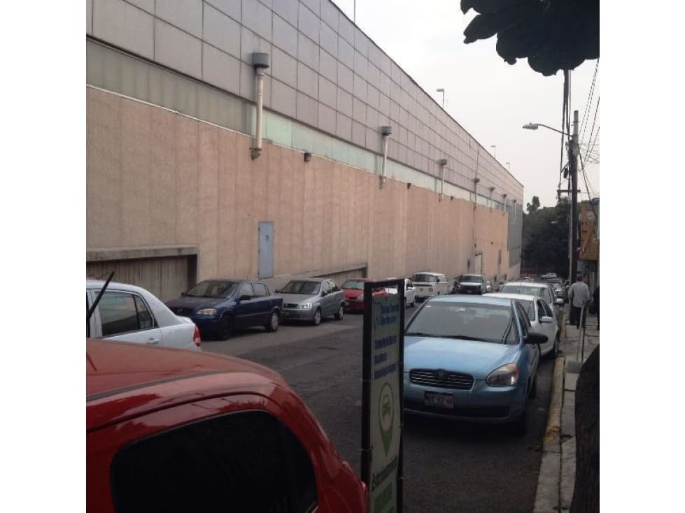 Local Comercial En Renta Boulevares - 1