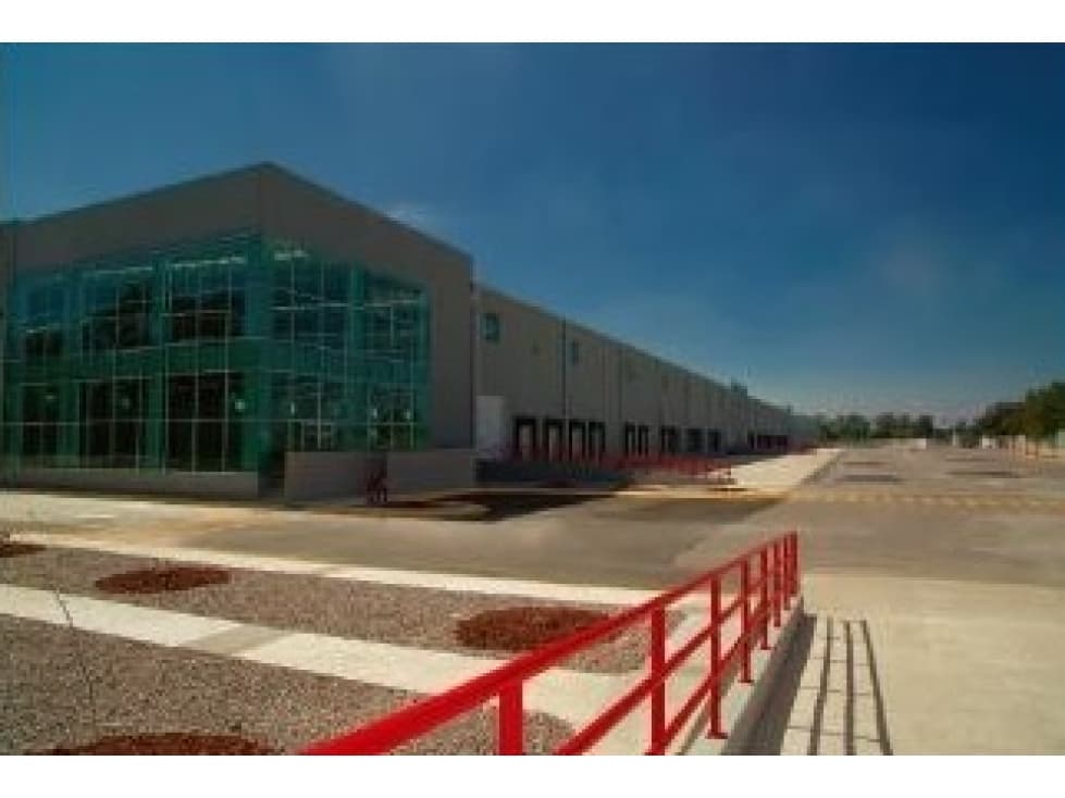 Bodega en conjunto industrial en Tepotzotlan - 1