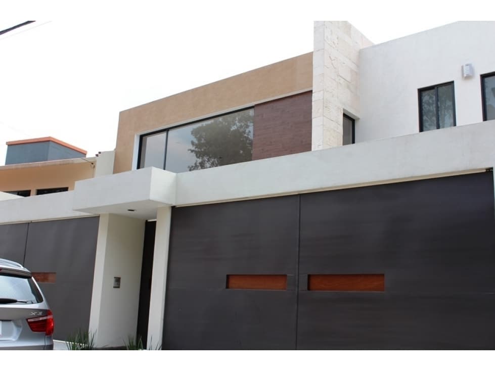 Hermosa Residencia en Vista del Valle - 1