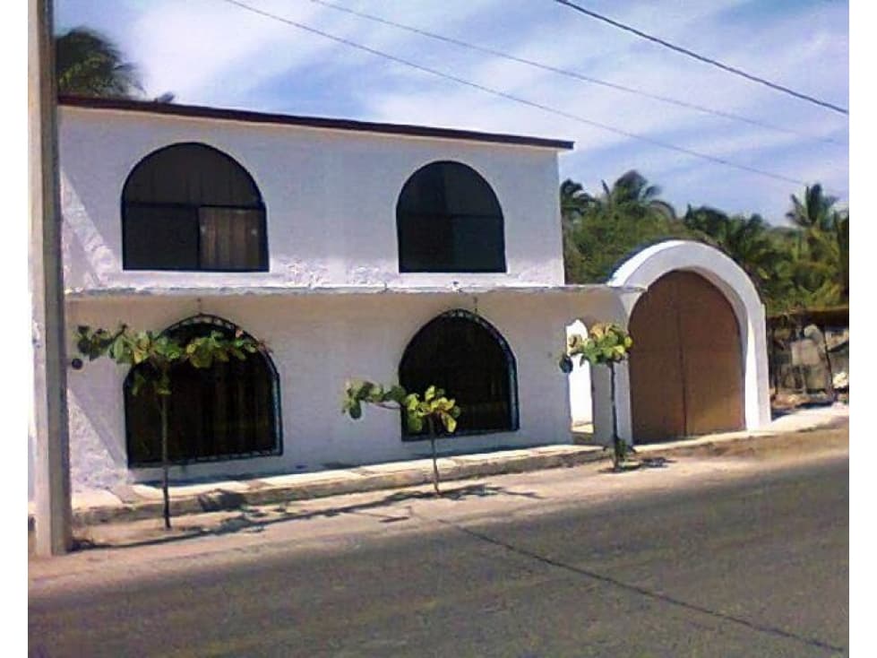 Residencia en venta en Acapulco - 1