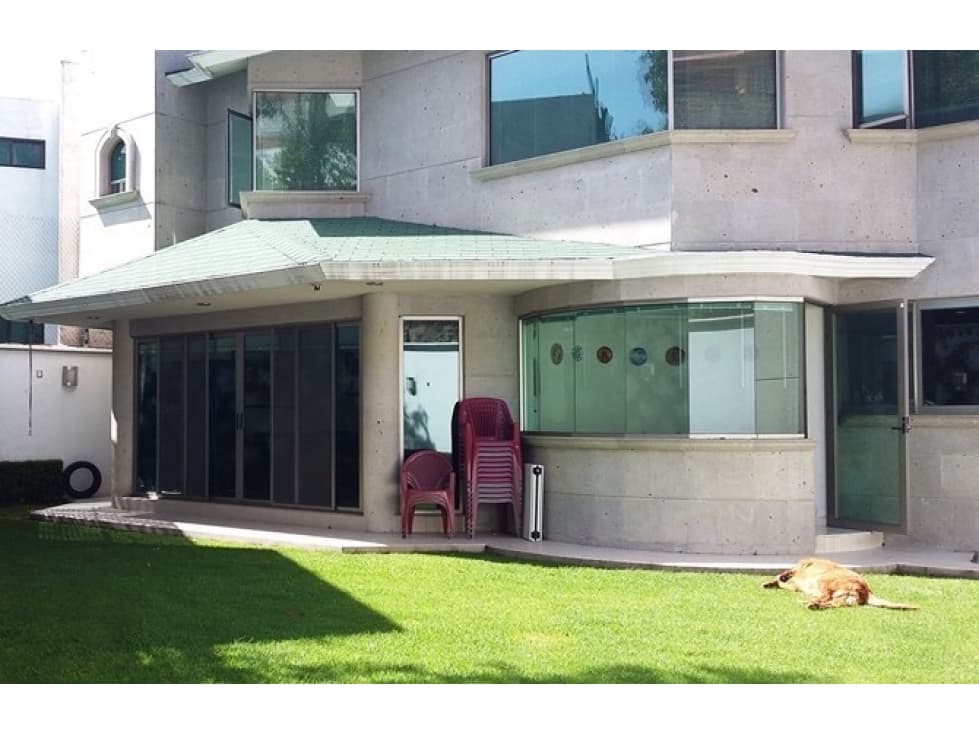 Hermosa y funcional residencia en Paseos del Bosque - 1