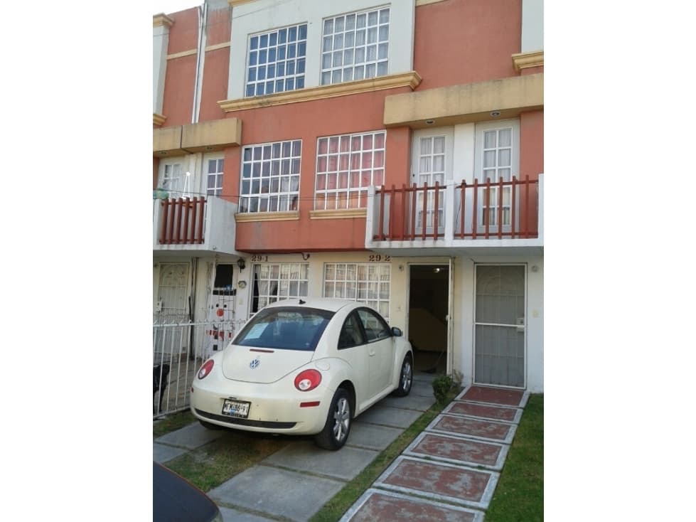 CASA EN VENTA EN TECAMAC - 1