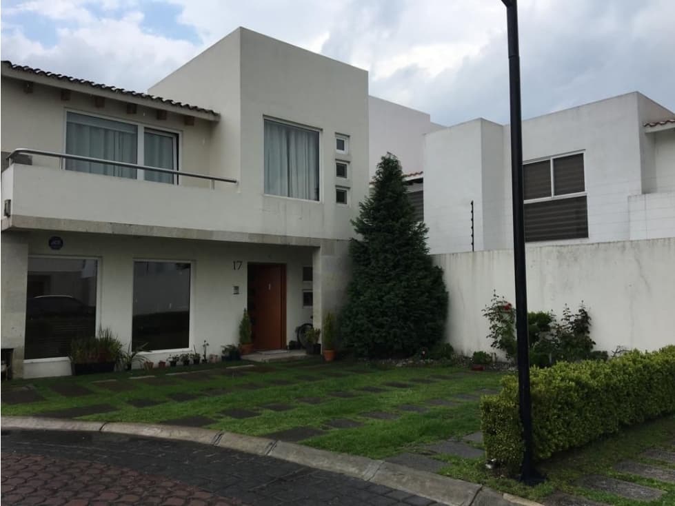 Casa en Venta en Residencial El Manantial (Metepec) - 1