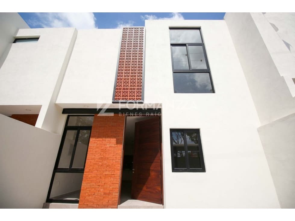 Casa Nueva en Venta en el Chanal Colima. - 1