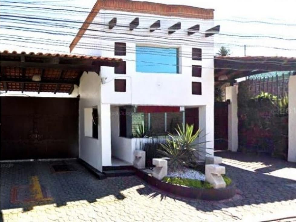 Casa en Remate en Metepec , F-812 - 1
