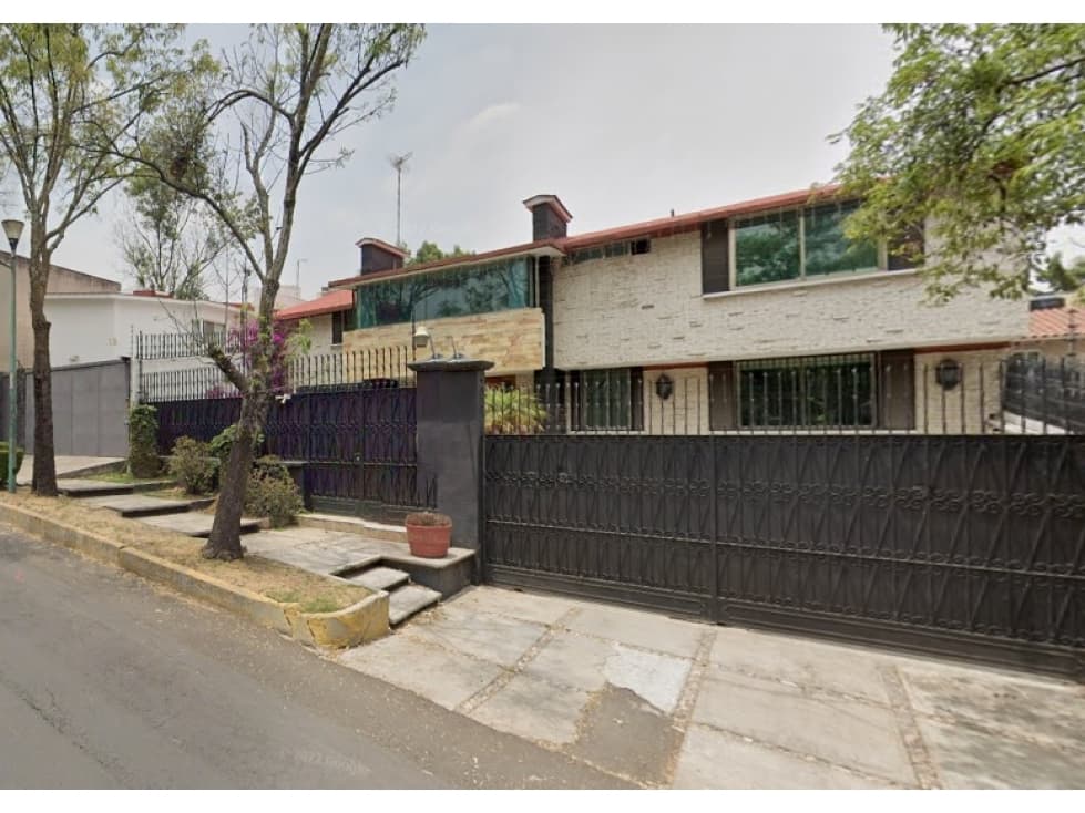 Casa en Remate en Fuentes del Pedregal, F-774 - 1