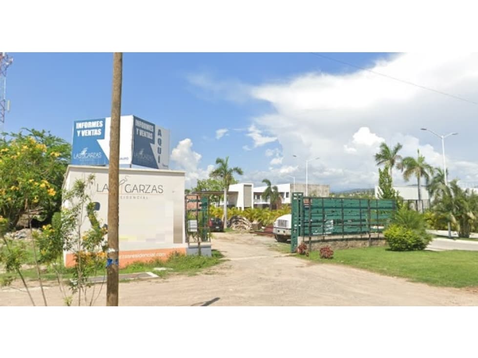 Casa en Remate en Ixtapa Centro, F-886 - 1