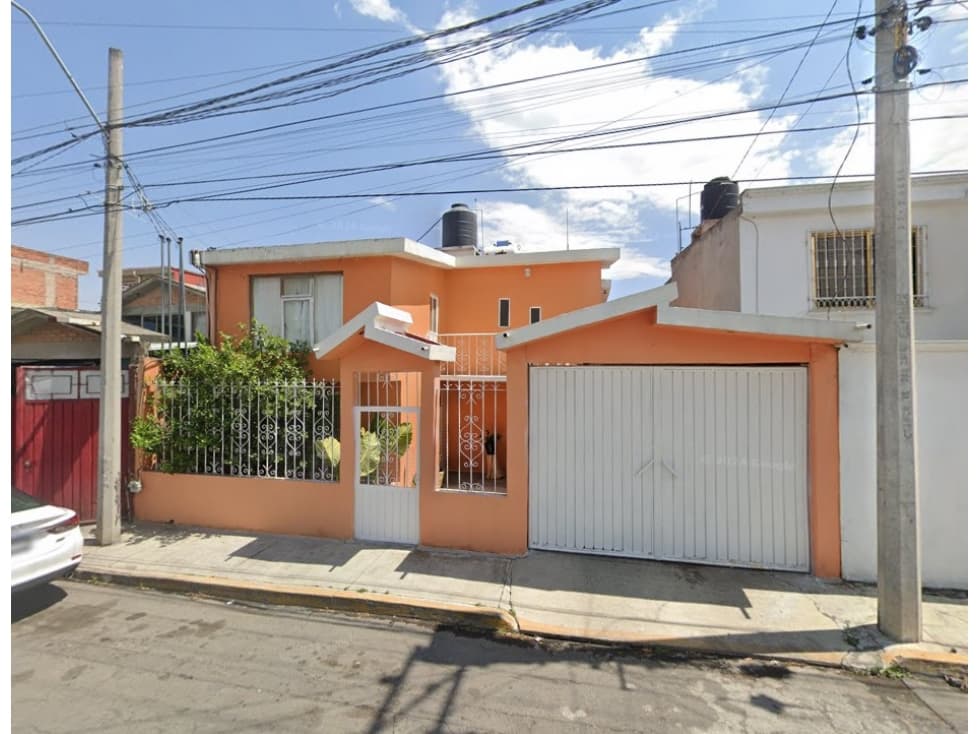 Casa en Remate en Villa Hogar, Toluca F-99 - 1