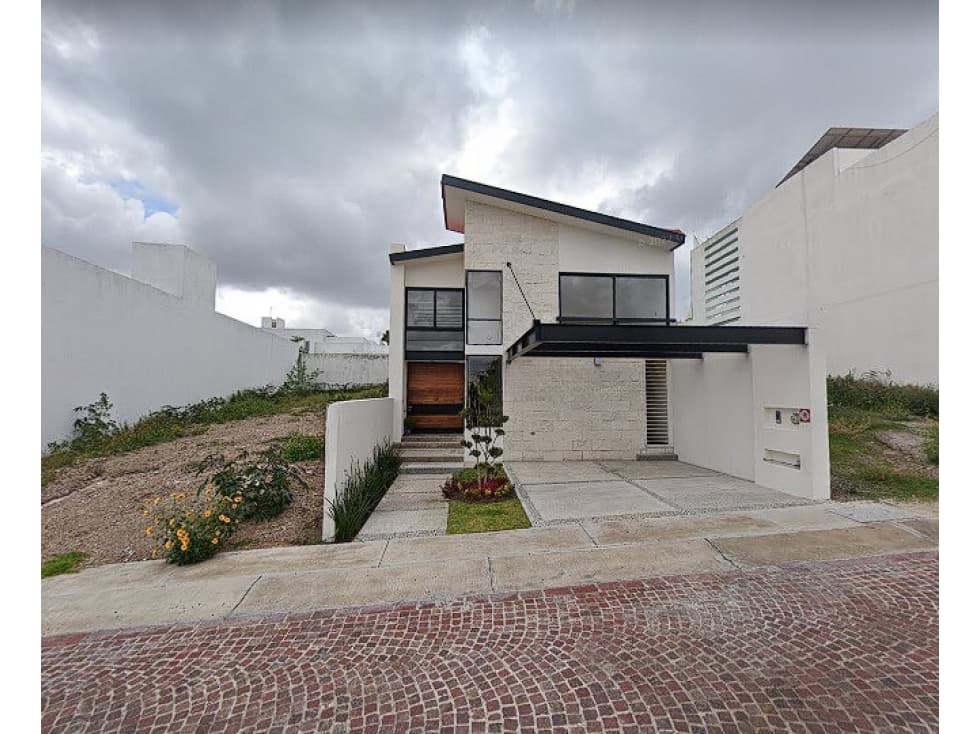 Casa en Remate en Frac Cumbres Del Lago, FG-1175 - 1
