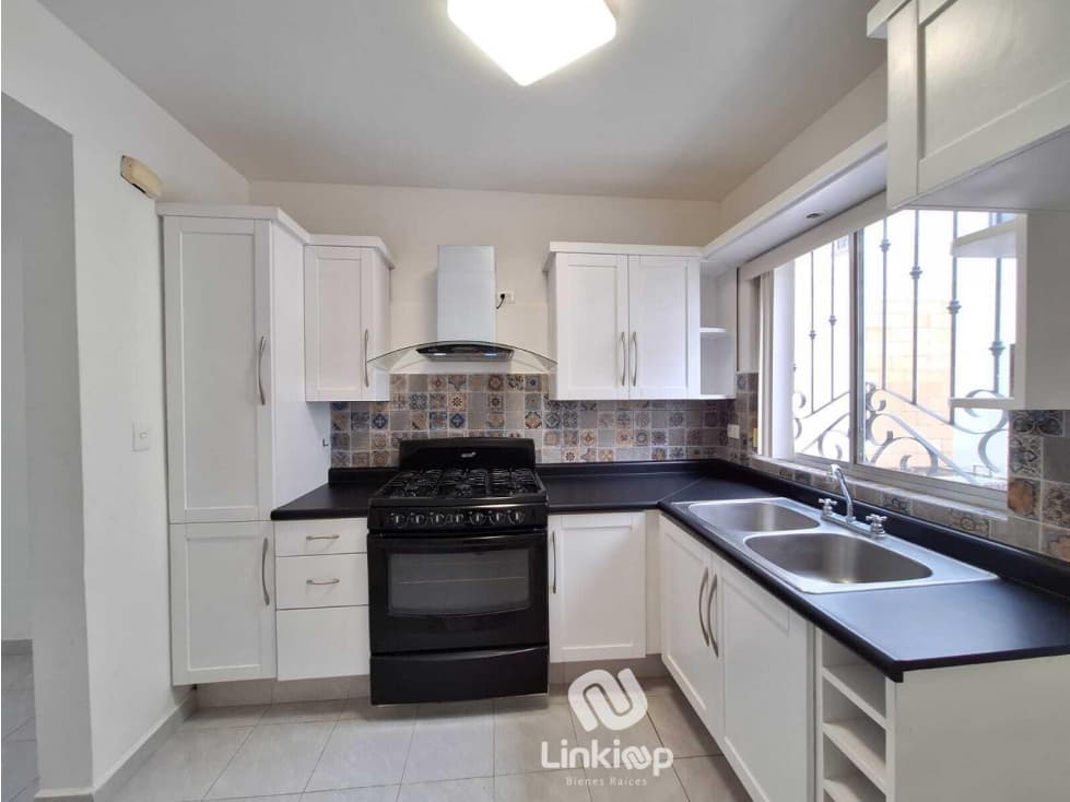 Casa en Renta Bosques del Poniente en Sanata Catarina NL - 1