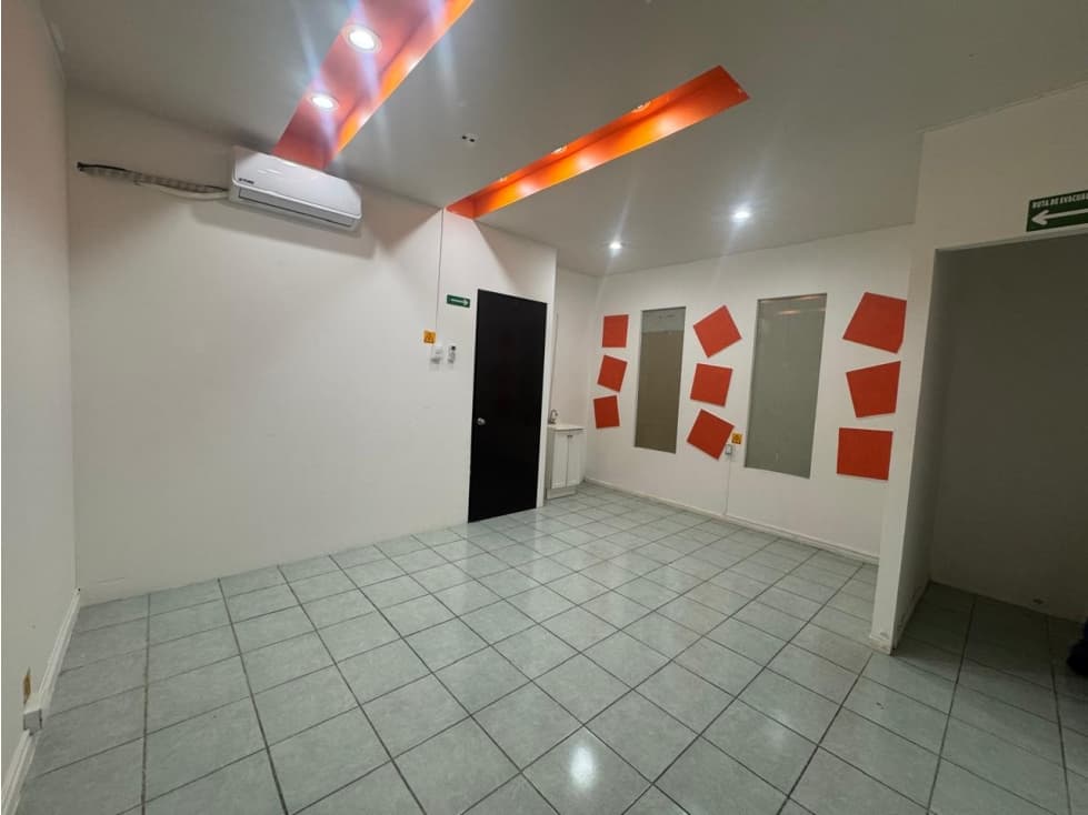 RENTA LOCAL COMERCIAL EN PLANTA BAJA CIUDAD DEL CARMEN - 1