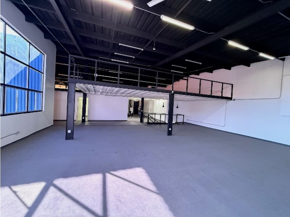 Local Comercial Planta Alta en Renta en Col. Azteca - 1