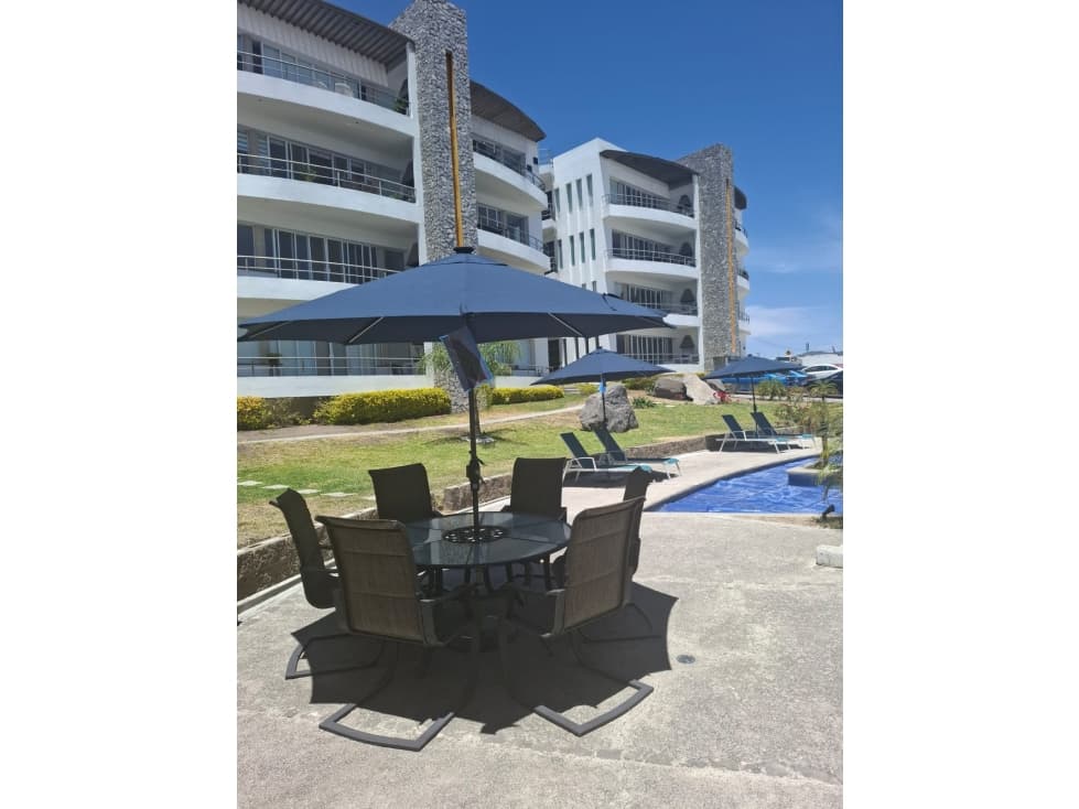 HERMOSO DEPARTAMENTO EN JURIQUILLA - 1