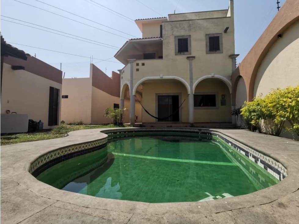 Venta de Casa Sola en Jiutepec - 1
