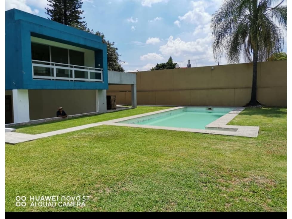 Renta de Casa Sola en La Colonia Quintas Martha - 1