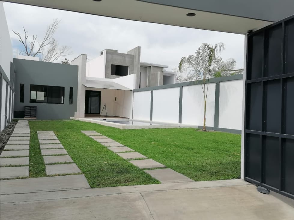 Venta de Casa Sola en Brisas - 1