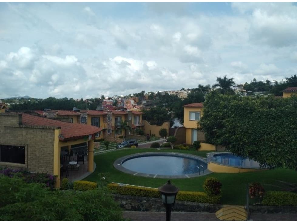 Venta de Casa en Condominio en Burgos Bugambilias - 1